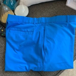 Nike dry fit flat front shorts in gorgeous teal.